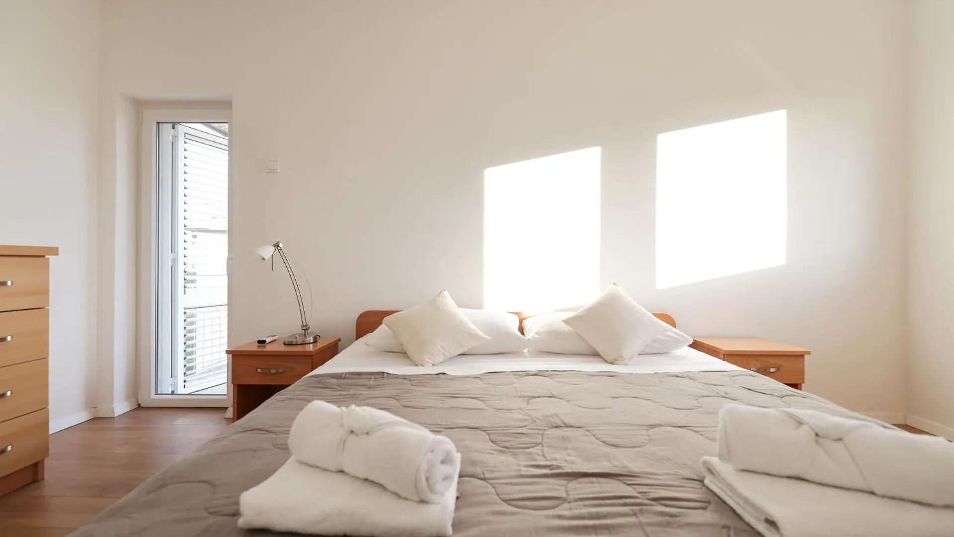 זאדאר Family & Groups Apartment